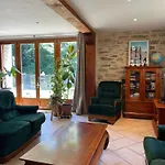 Chez Baptistete منزل للإقامة